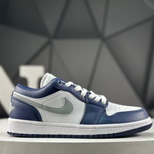 Nike Air Jordan 1 Low 01227 Sneakers