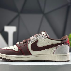 Nike Air Jordan 1 Low x Travis Scott x Fragment Year of the Horse Fragment LX1988-806 Sneakers
