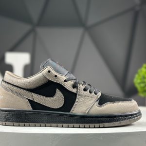 Nike Air Jordan 1 Low x Travis Scott Year of the Horse IB7109-005 Sneakers