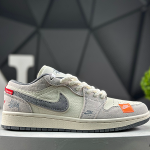 Nike Air Jordan 1 Low YX5066-305 Sneakers