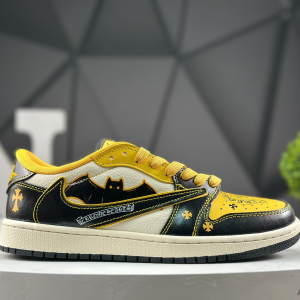 Nike Air Jordan 1 Low x Travis Scott XB1979-026 Sneakers