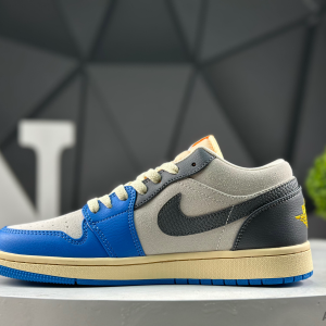 Nike Air Jordan 1 Low DZ5376-469 Sneakers