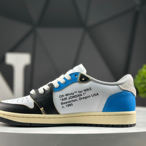 Nike Air Jordan 1 Low x Travis Scott XZ6868-006 Sneakers