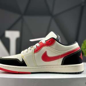 Nike Air Jordan 1 Low QL1988-004 Sneakers