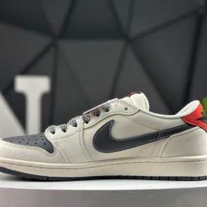 Nike Air Jordan 1 Low x Travis Scott QW5088-210 Sneakers