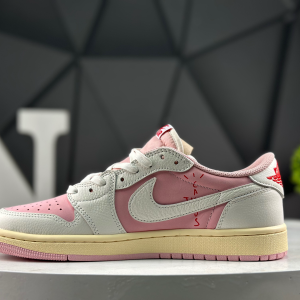 Nike Air Jordan 1 Low x Travis Scott DM7866-600 Sneakers