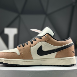 Nike Air Jordan 1 Low x Travis Scott LL8888-003 Sneakers