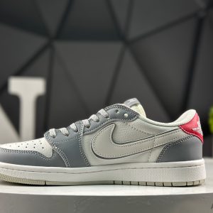 Nike Air Jordan 1 Low x Travis Scott DZ5899-006 Sneakers