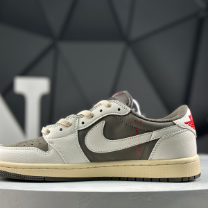 Nike Air Jordan 1 Low x Travis Scott DM7866-162 Sneakers