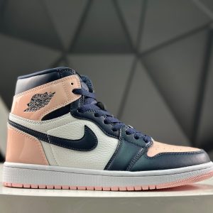 Nike Air Jordan 1 Retro High DZ5485-402 Sneakers
