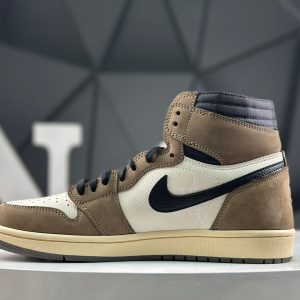 Nike Air Jordan 1 Retro High CD4487-100 Sneakers
