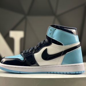 Nike Air Jordan 1 Retro High CD0461-401 Sneakers