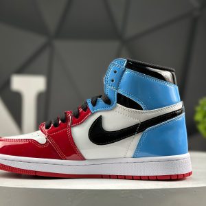 Nike Air Jordan 1 Retro High CK5666-100 Sneakers