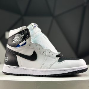 Nike Air Jordan 1 Retro High 117282-100 Sneakers