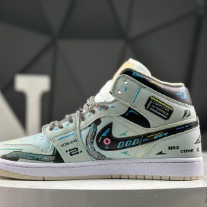 Nike Air Jordan 1 Retro High 554724-082 Sneakers
