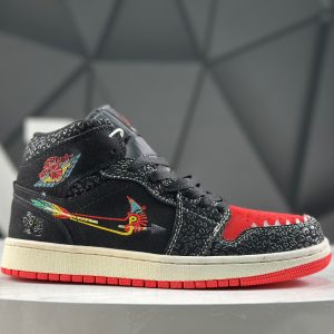 Nike Air Jordan 1 Retro High DN4904-001 Sneakers