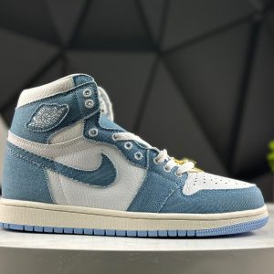 Nike Air Jordan 1 Retro High DM9036-104 Sneakers