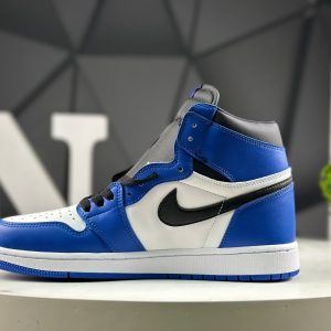 Nike Air Jordan 1 Retro High NIKE-HIGH-00075 Sneakers