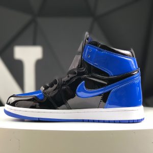 Nike Air Jordan 1 Retro High 555088-400 Sneakers