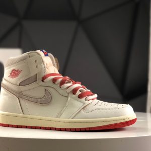 Nike Air Jordan 1 Retro High DB4612-100 Sneakers