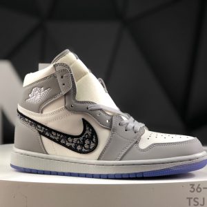 Nike Air Jordan 1 Retro High NIKE-HIGH-00107 Sneakers