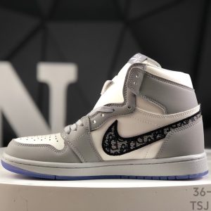 Nike Air Jordan 1 Retro High NIKE-HIGH-00107 Sneakers