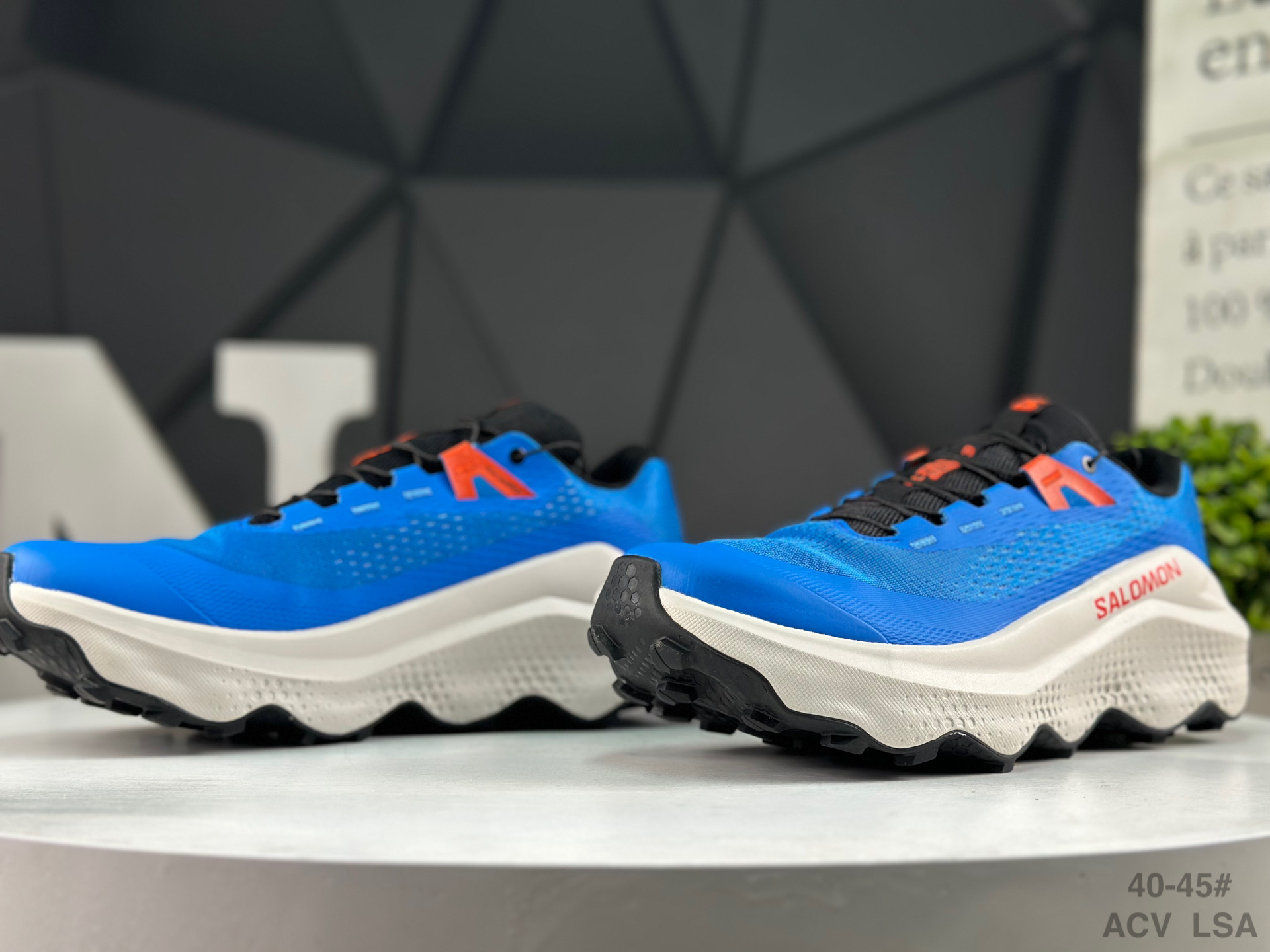Salomon Ultra Glide Trail Running Shoes 475221-31-VO - Image 4
