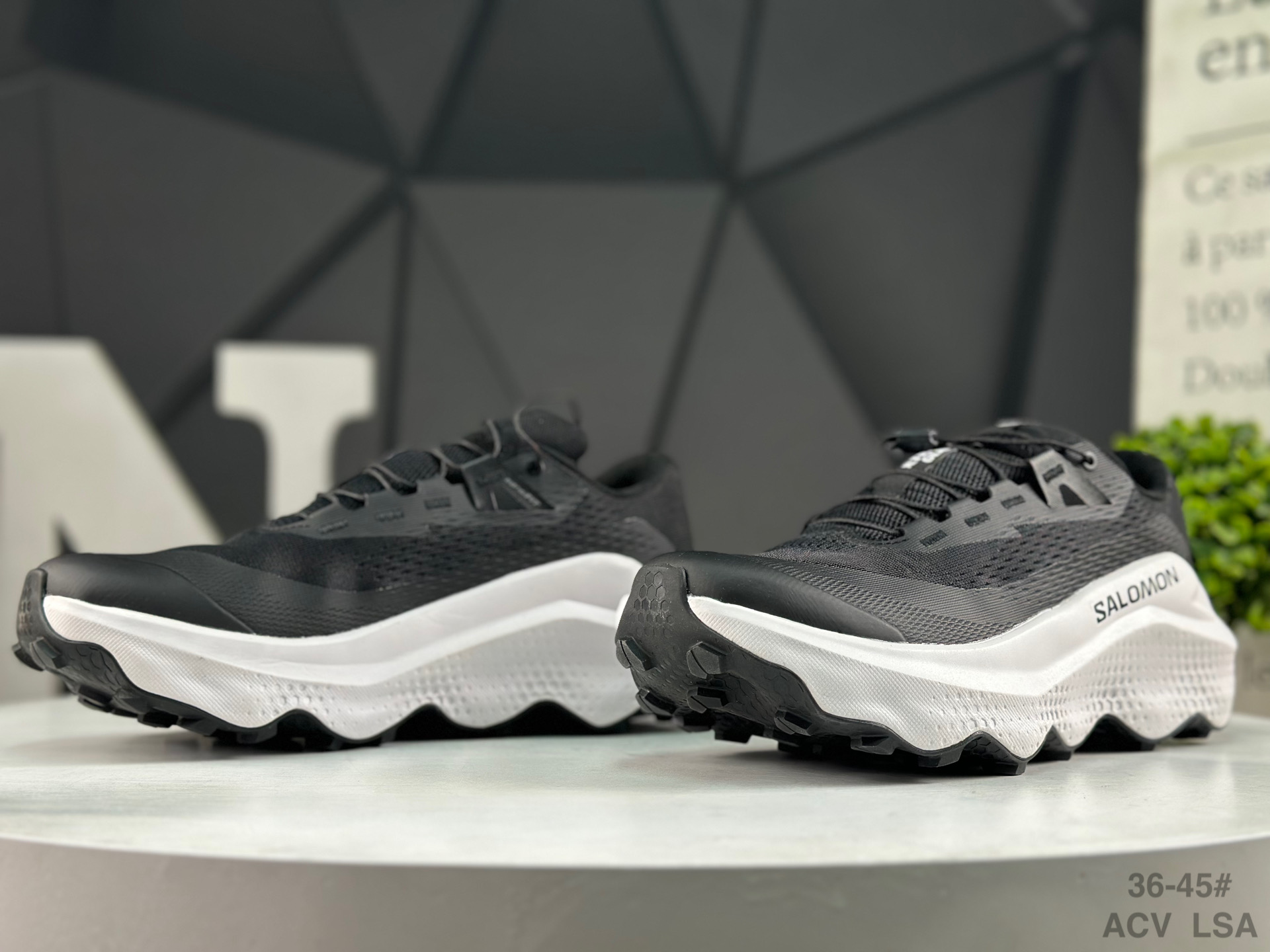 Salomon Ultra Glide Trail Running Shoes 477422-28-VO - Image 4