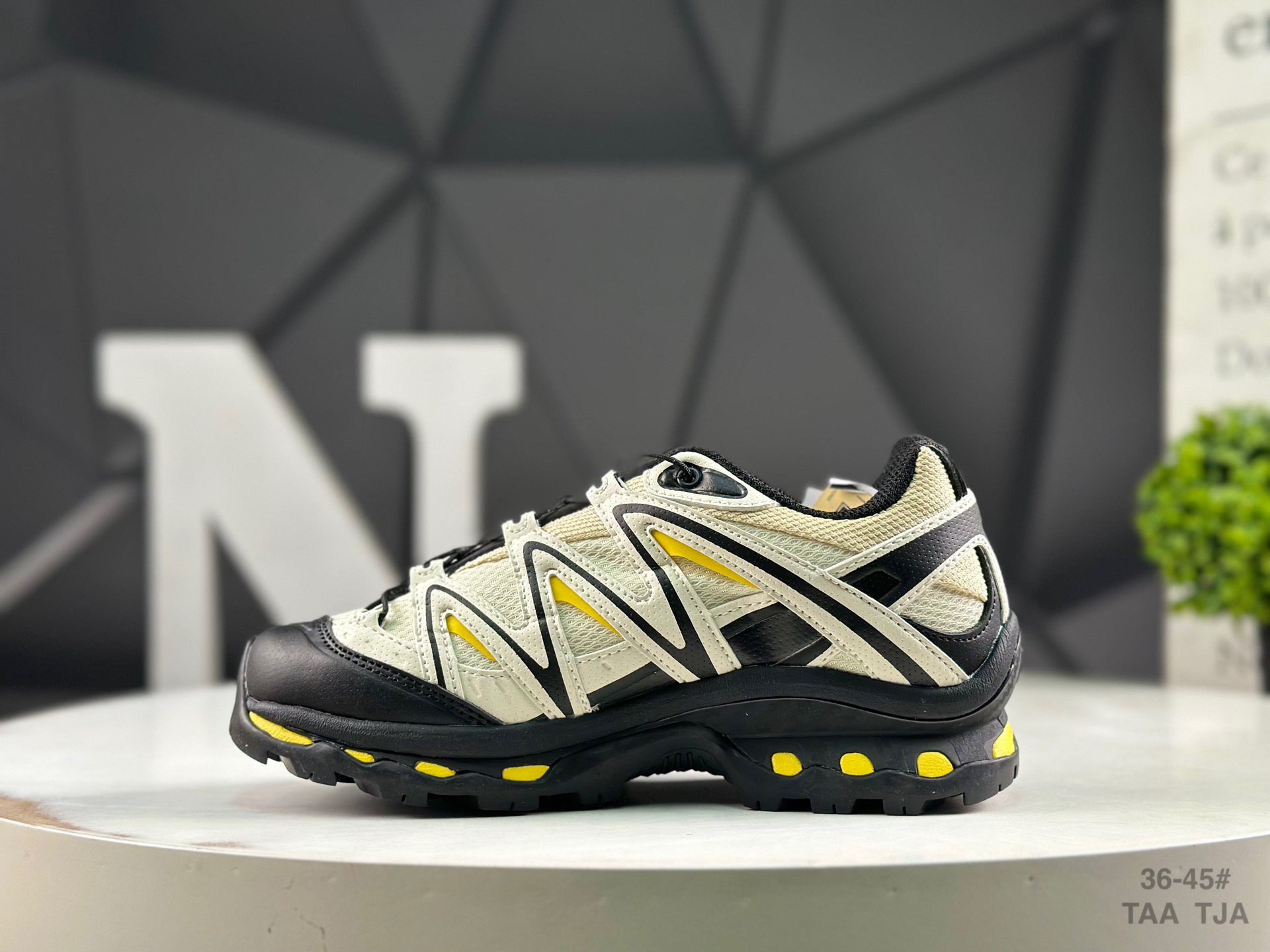 Salomon XT-Quest GTX Trail Shoes 477810-28 - Image 2