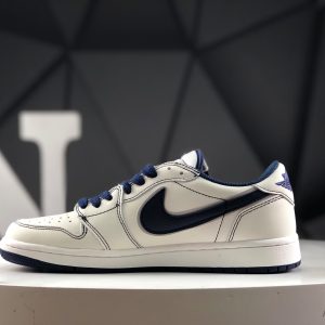 Nike Air Jordan 1 Low x Travis Scott Fragment Reverse Mocha DM7866-006 Sneakers