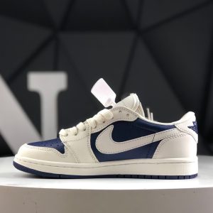 Nike Air Jordan 1 Low x Travis Scott Supreme Fragment Sneakers