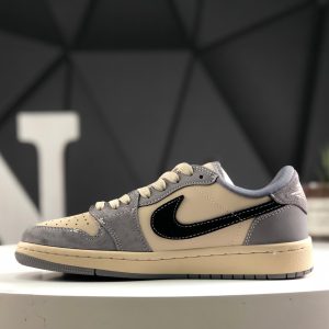 Nike Air Jordan 1 Low x Travis Scott Fragment Black Wukong CH6336-013 Sneakers