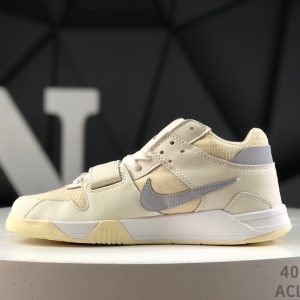 Nike Air Jordan 1 Low x Travis Scott FZ8117-003 Sneakers