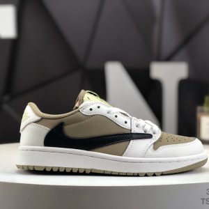 Nike Air Jordan 1 Low x Travis Scott FZ3124-200 Sneakers