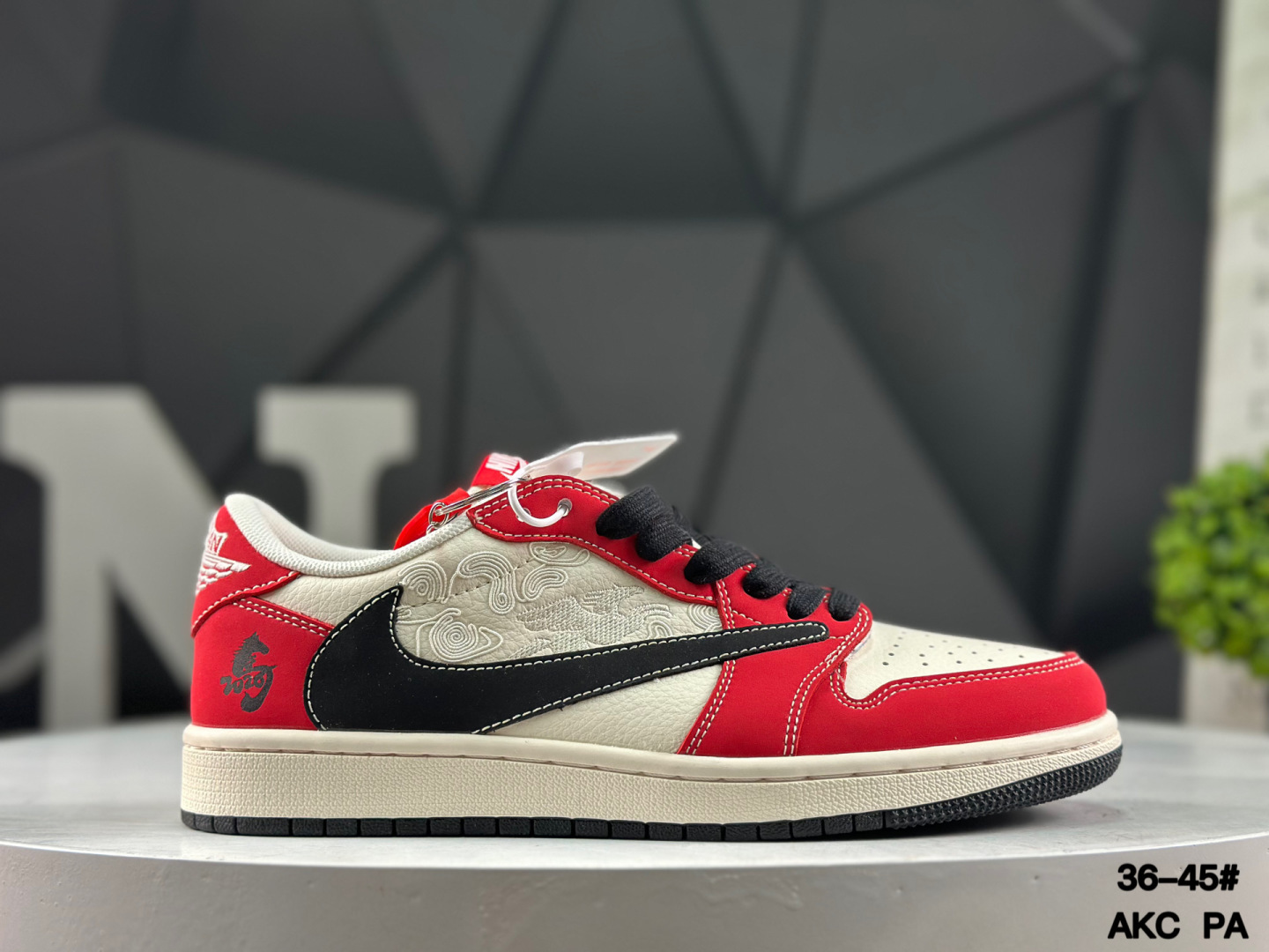 Nike Air Jordan 1 Low x Travis Scott MY9969-801 Sneakers