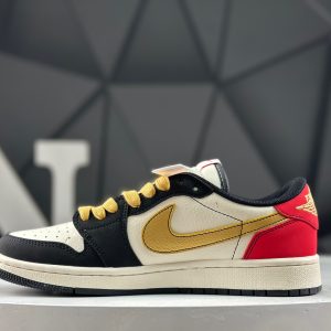 Nike Air Jordan 1 Low x Travis Scott HG0026-016 Sneakers