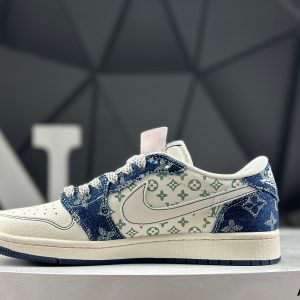 Nike Air Jordan 1 Low x Travis Scott YX5066-326 Sneakers