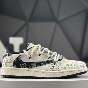 Nike Air Jordan 1 Low x Travis Scott YX5066-325 Sneakers
