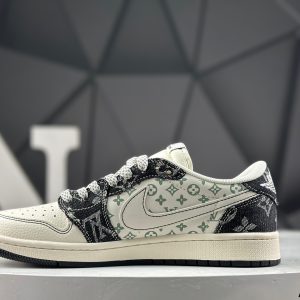 Nike Air Jordan 1 Low x Travis Scott YX5066-323 Sneakers