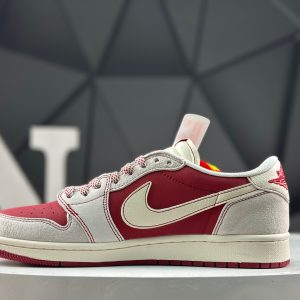 Nike Air Jordan 1 Low x Travis Scott JP2126-120 Sneakers
