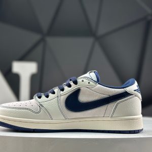 Nike Air Jordan 1 Low x Travis Scott XZ2268-001 Sneakers