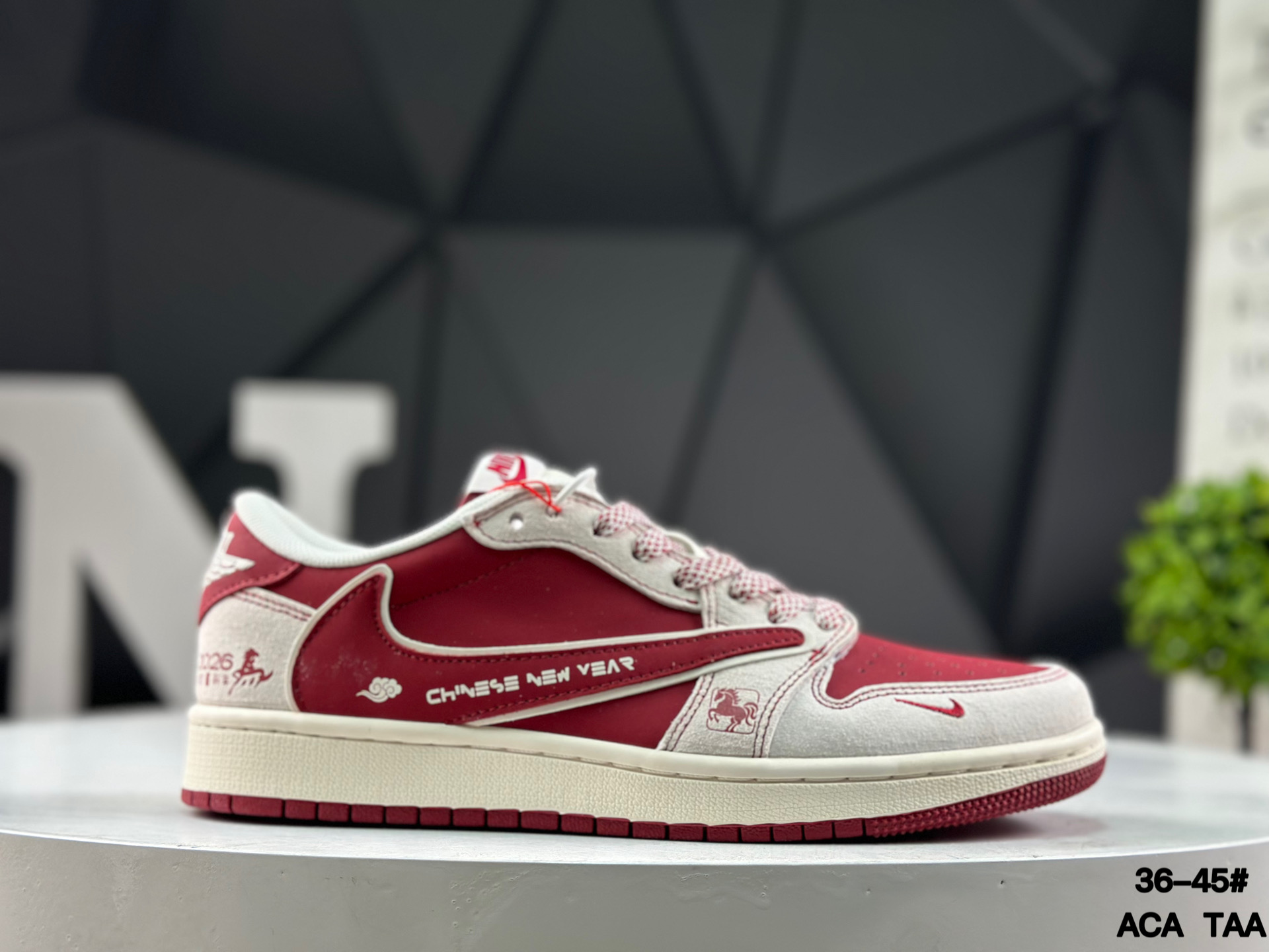 Nike Air Jordan 1 Low x Travis Scott JP2126-160 Sneakers
