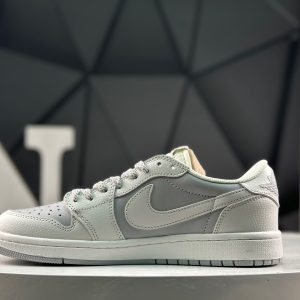 Nike Air Jordan 1 Low x Travis Scott DZ5899-009 Sneakers