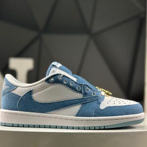 Nike Air Jordan 1 Low x Travis Scott IQ7604-104 Sneakers