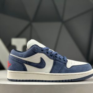 Nike Air Jordan 1 Low IO7448-400 Sneakers