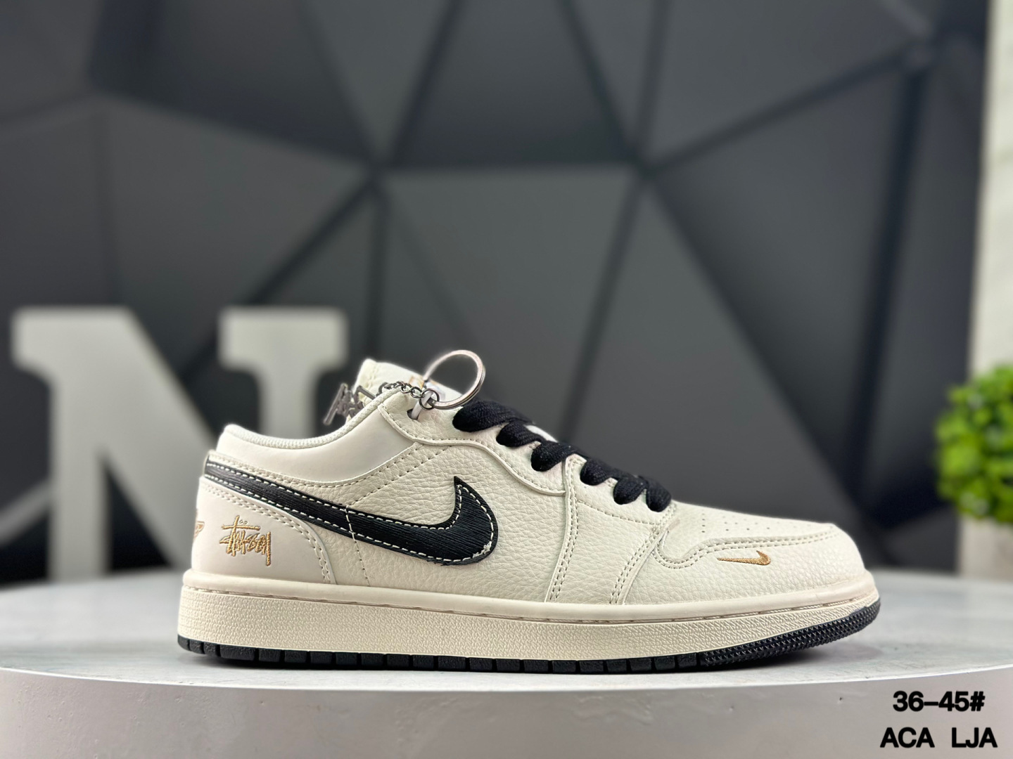 Nike Air Jordan 1 Low XX3168-173 Sneakers