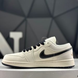 Nike Air Jordan 1 Low XX3168-173 Sneakers