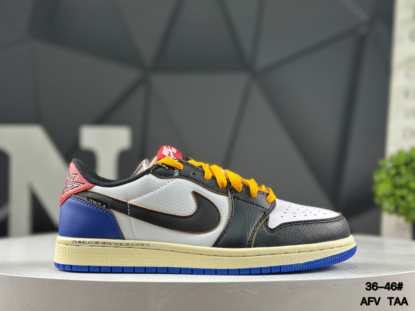 Nike Air Jordan 1 Low Blue Lemon DZ8986-002 Sneakers