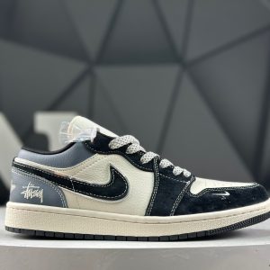 Nike Air Jordan 1 Low XX3318-502 Sneakers