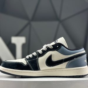 Nike Air Jordan 1 Low XX3318-502 Sneakers